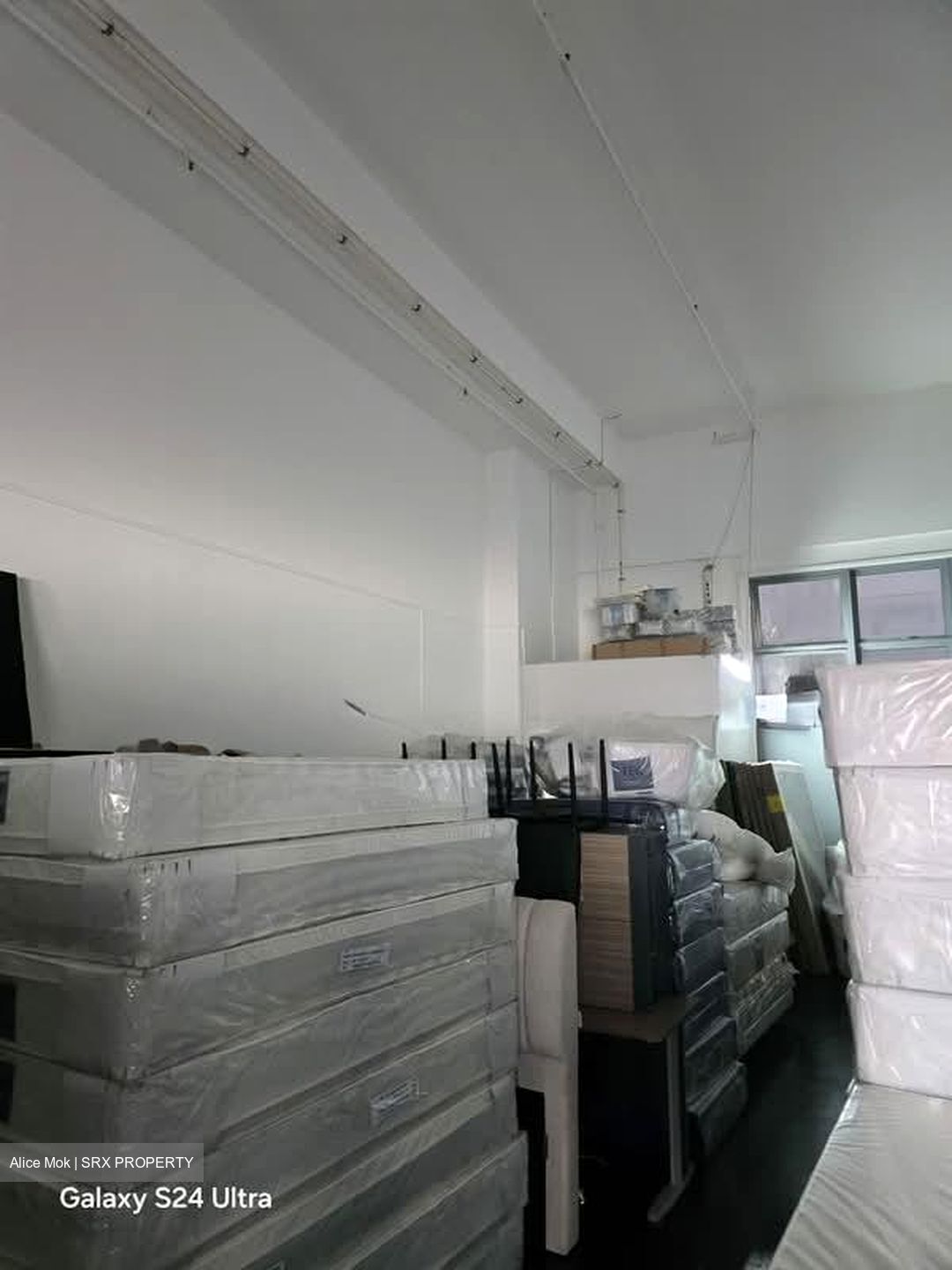 North Spring Bizhub (D27), Factory #576580721